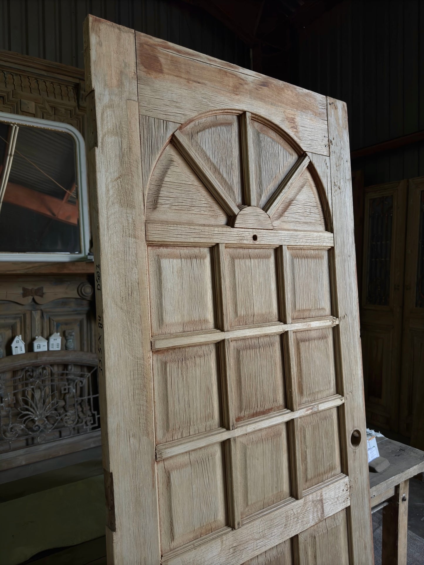 Arch Design Paned Solid Single Vintage Door - 35.25x84.5 G78