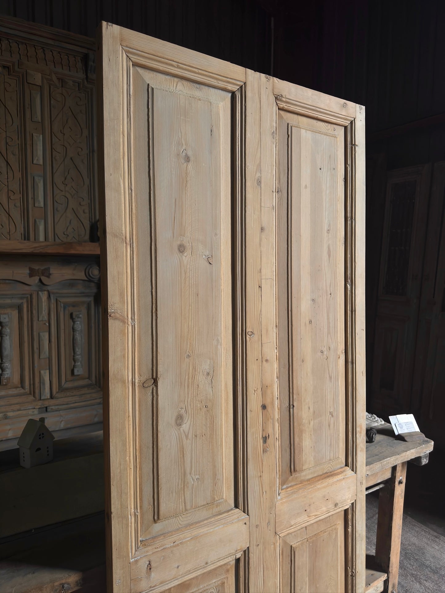 Classic 4 Panel Single Antique Door - 35x80.5 G116
