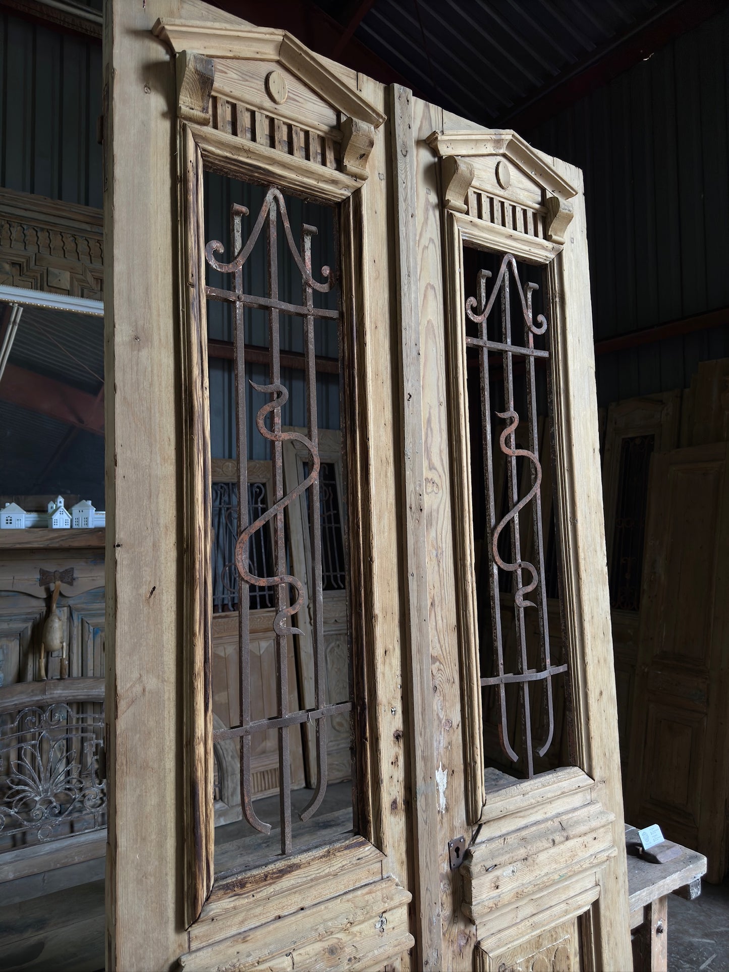 Elegant Antique Iron French Pair - 43.5x98.5 H187