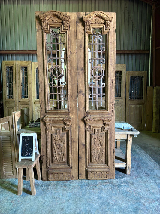 Hand Carved Antique Iron French Pair - 47x102.5 H300