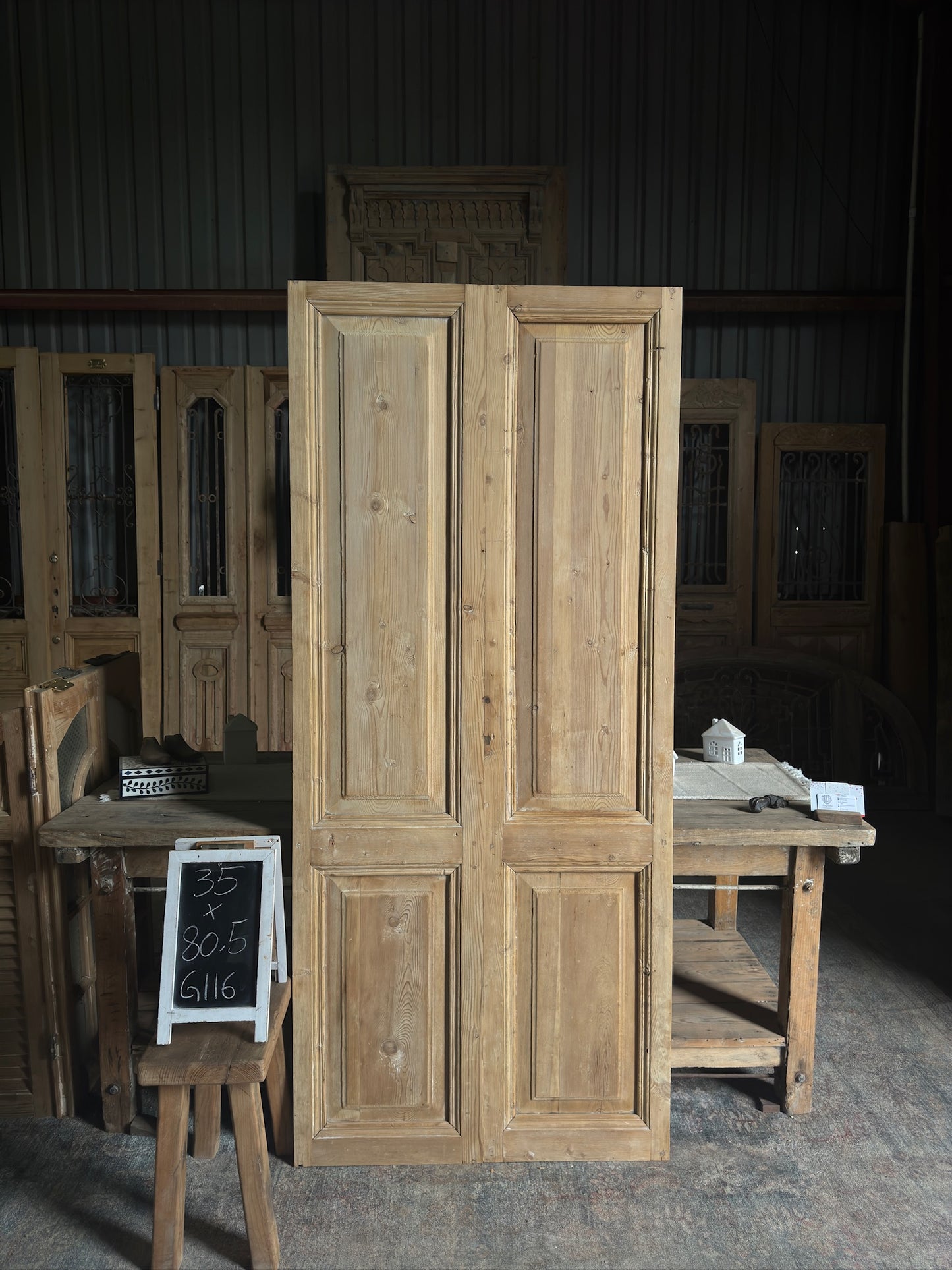Classic 4 Panel Single Antique Door - 35x80.5 G116