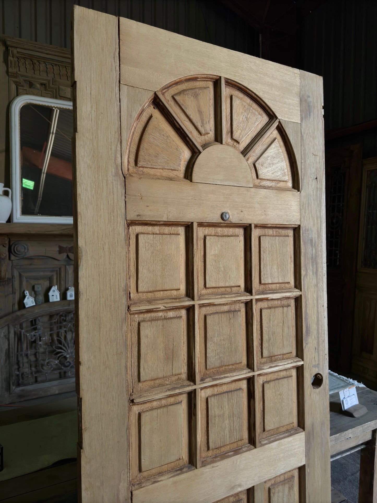 Arch Design Paned Solid Single Vintage Door - 35.5x84.5 G80