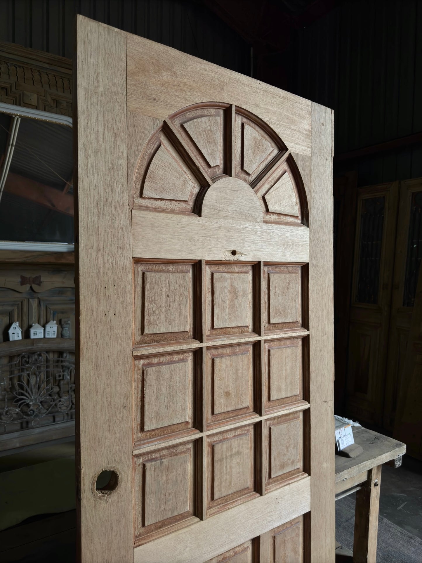 Arch Design Paned Solid Single Vintage Door - 35.5x83.5 G81