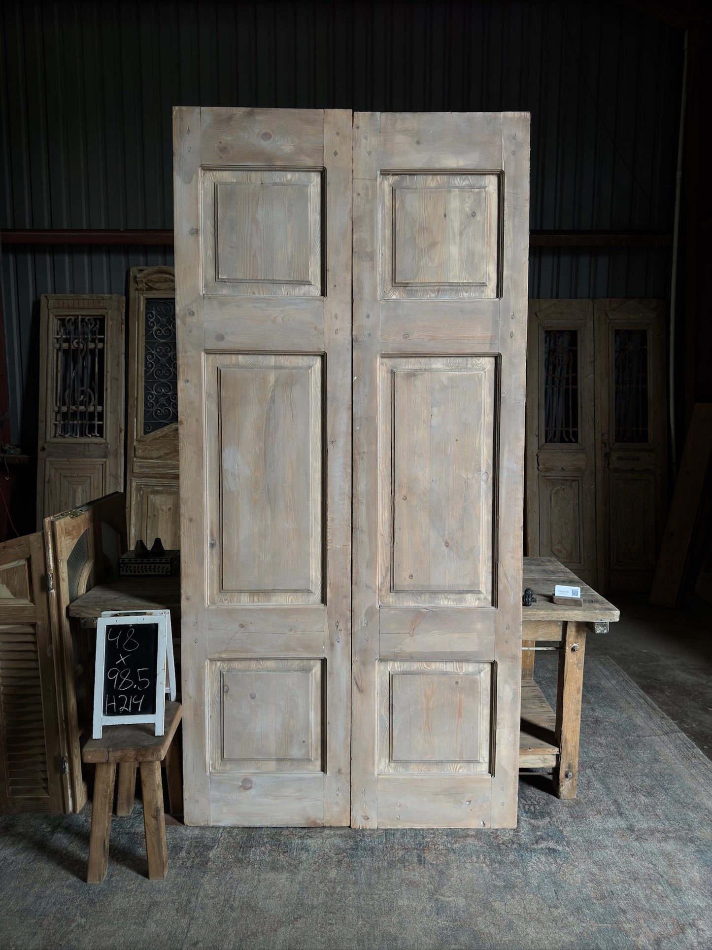 (The Oakley) Handcrafted European Style Solid Doors - 48x98.5 H214
