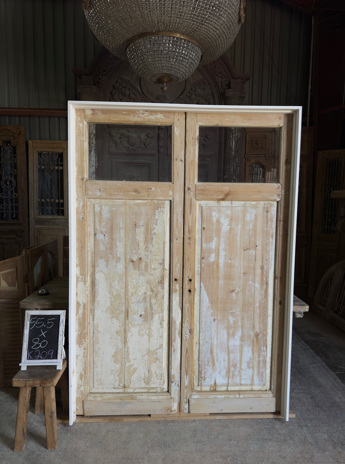 Craftsman Style Antique Pair - 55.5x80 K209 (Pre-Hung)