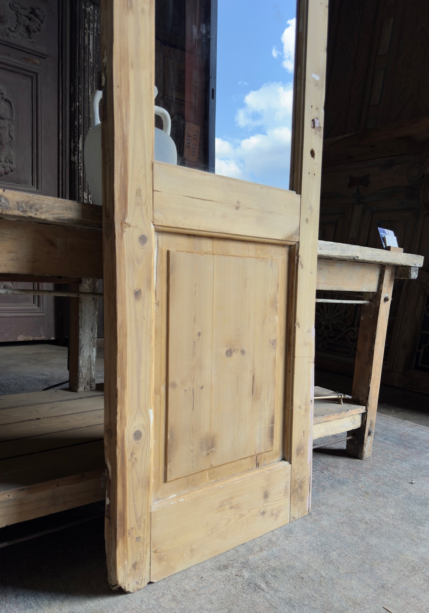 Single Antique Glass Door - 24x83 K300