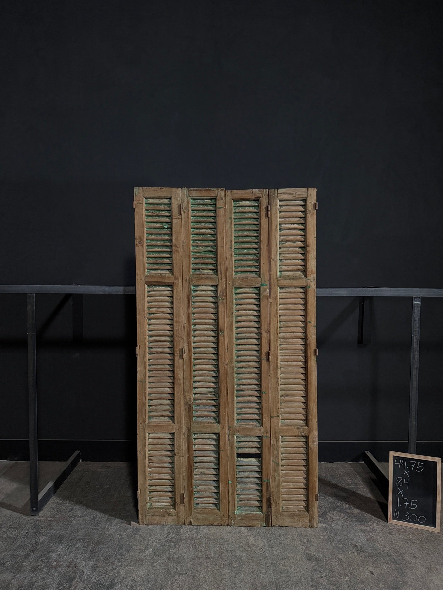 Antique Louvered Bi-Fold Doors - 44.75x84 - N300
