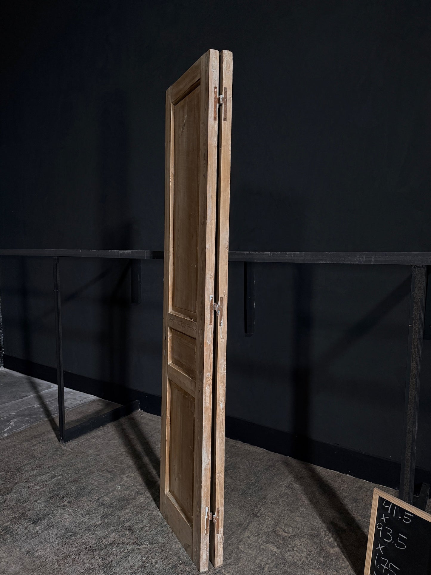Antique Door - 55x91.5 - N16