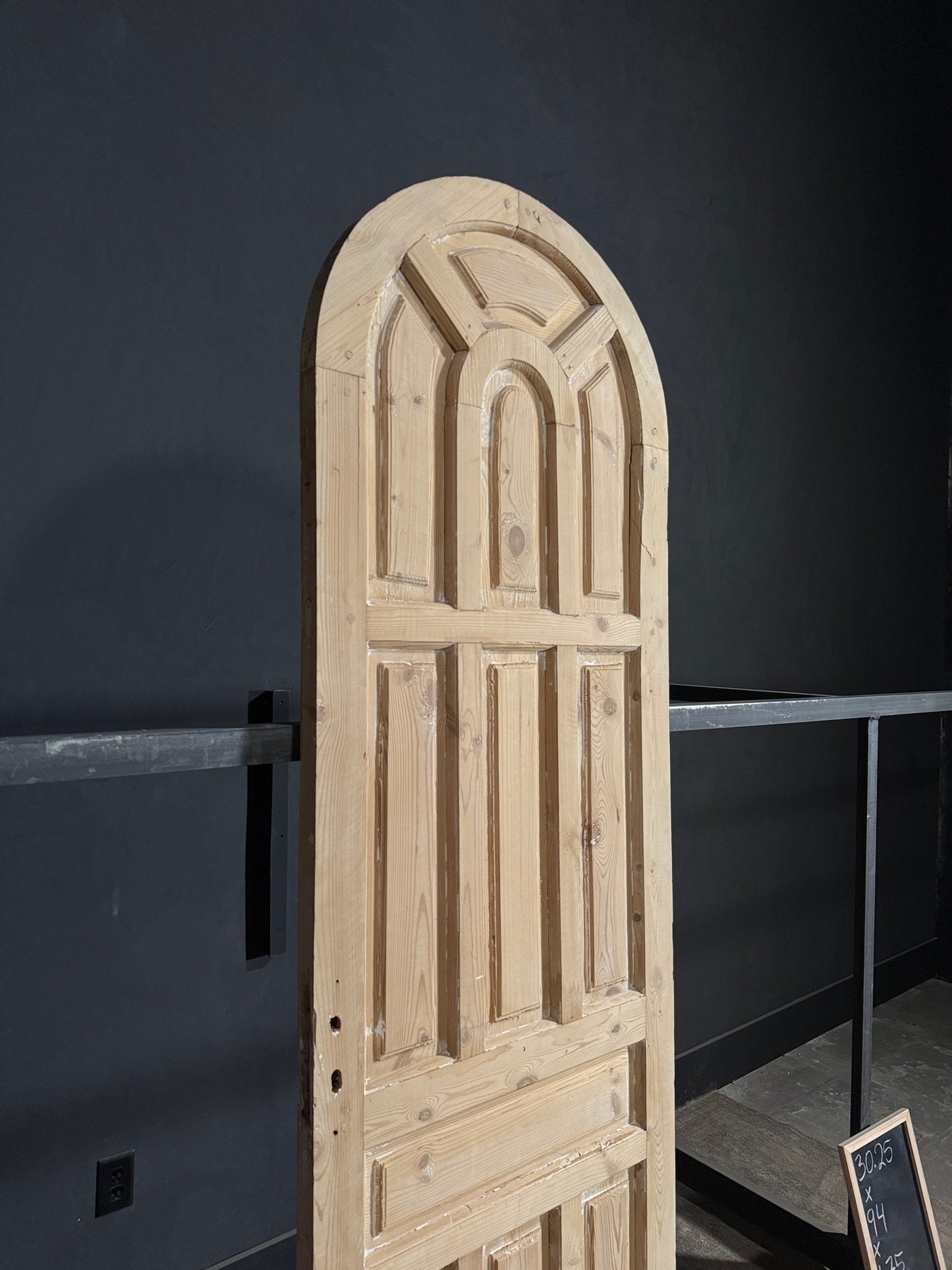 Antique Arched Solid Single Door - 30.25x94 - N125