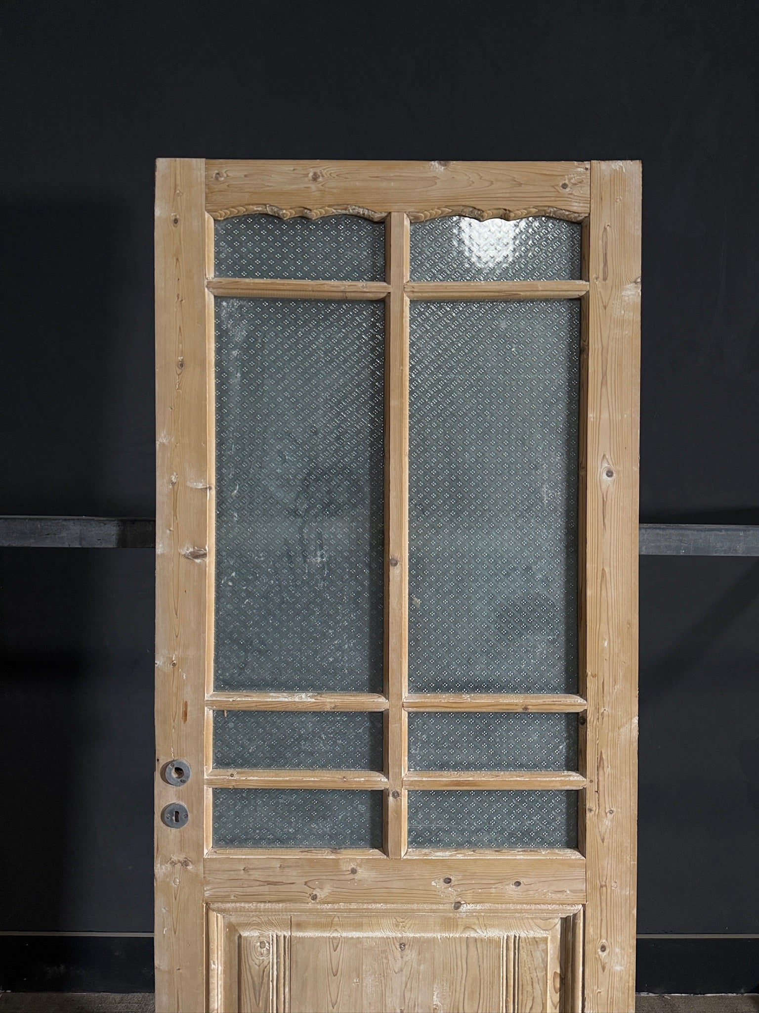 Antique Obscured Glass Single Door - 32.25x84 - N438