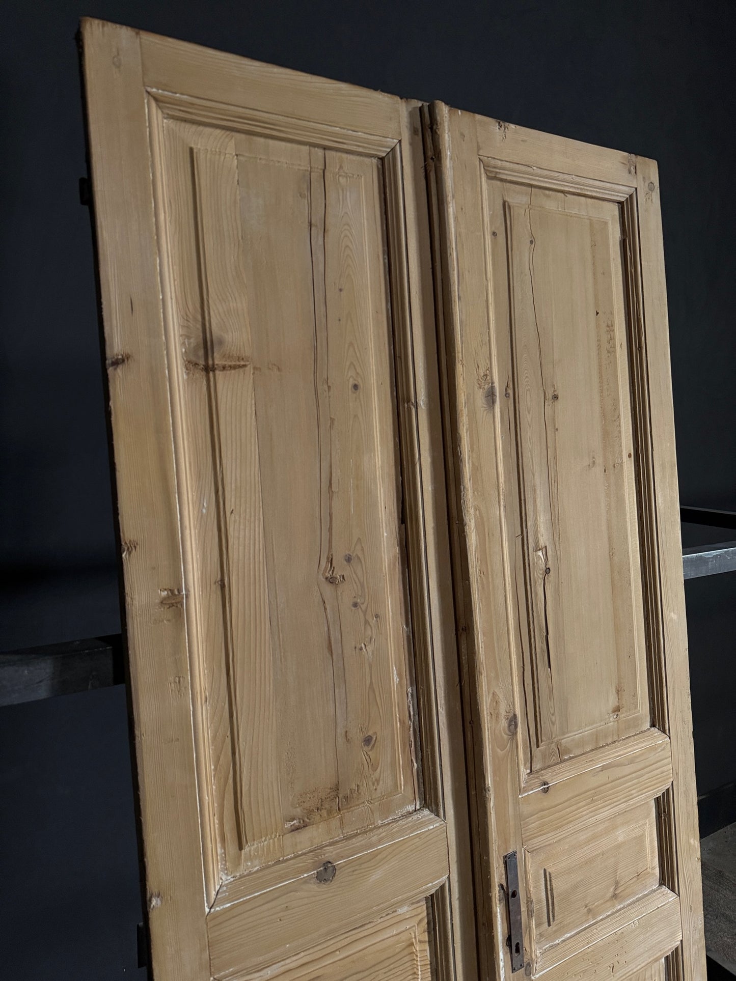 Antique Solid Double Doors - 40.75x90.5 - N563