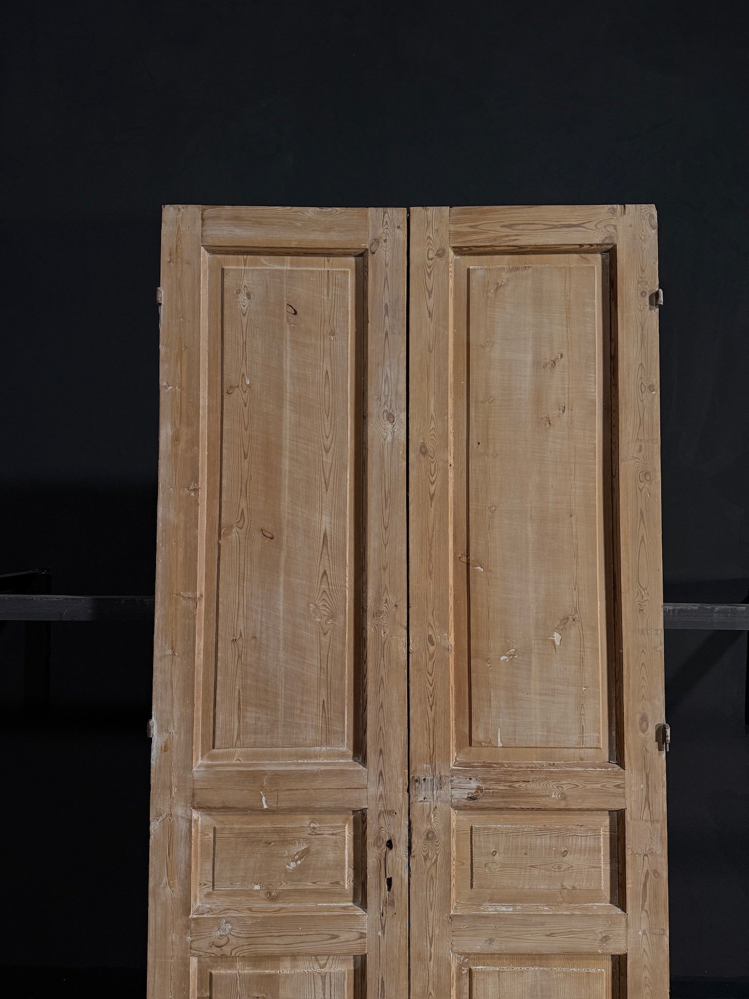 Antique Door - 55x91.5 - N16