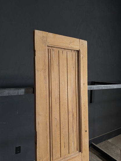 Antique Solid Single Door - 23.5x79.75 - N449