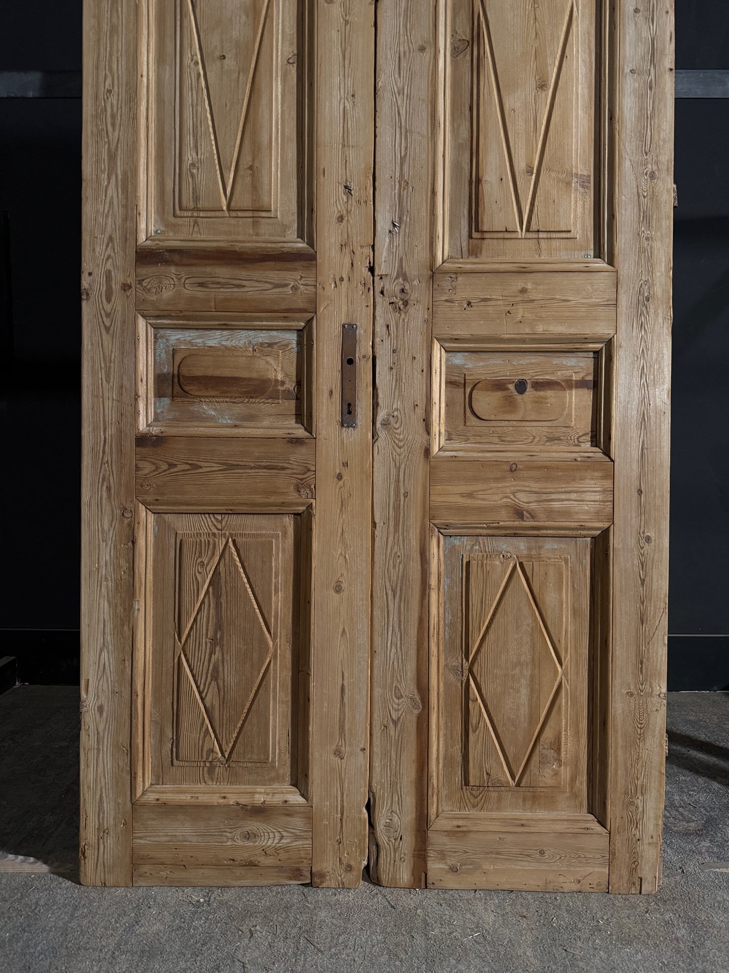 Antique Carved Double Doors - 42.75x92 - N568