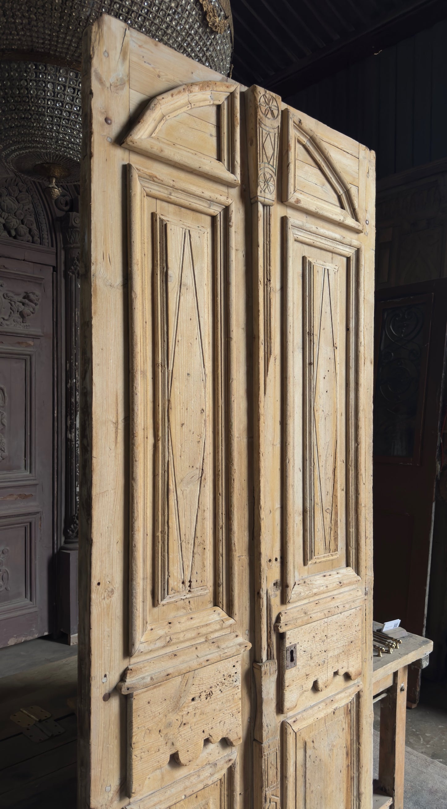 Carved Arch Design Solid French Doors - 40.5x100.5 - L437
