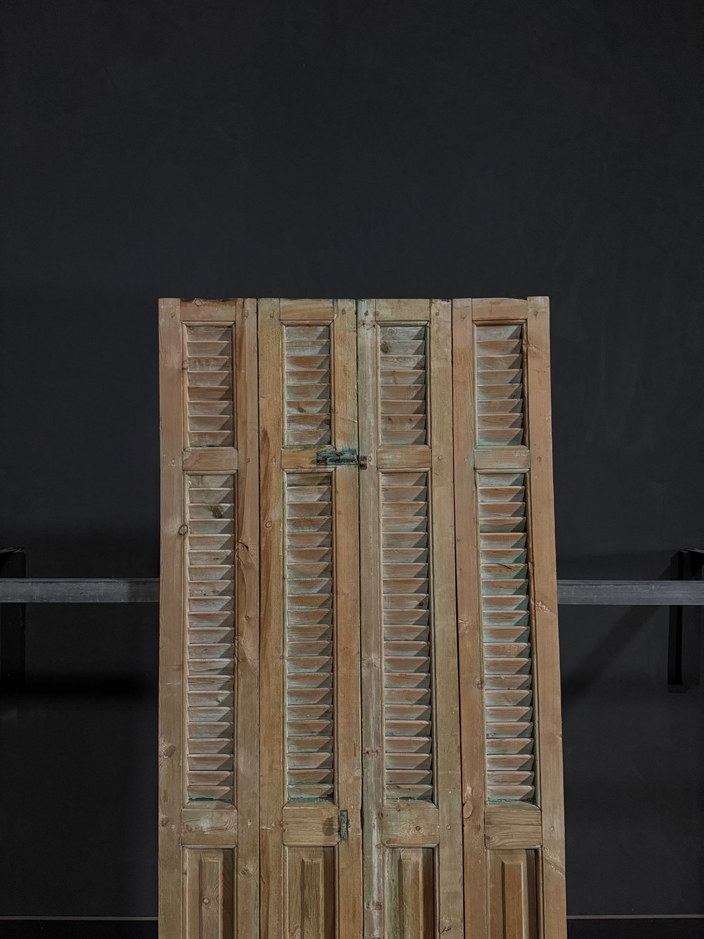 Antique Louvered 3 Panel Bi-Fold Doors - 36x86 - N298