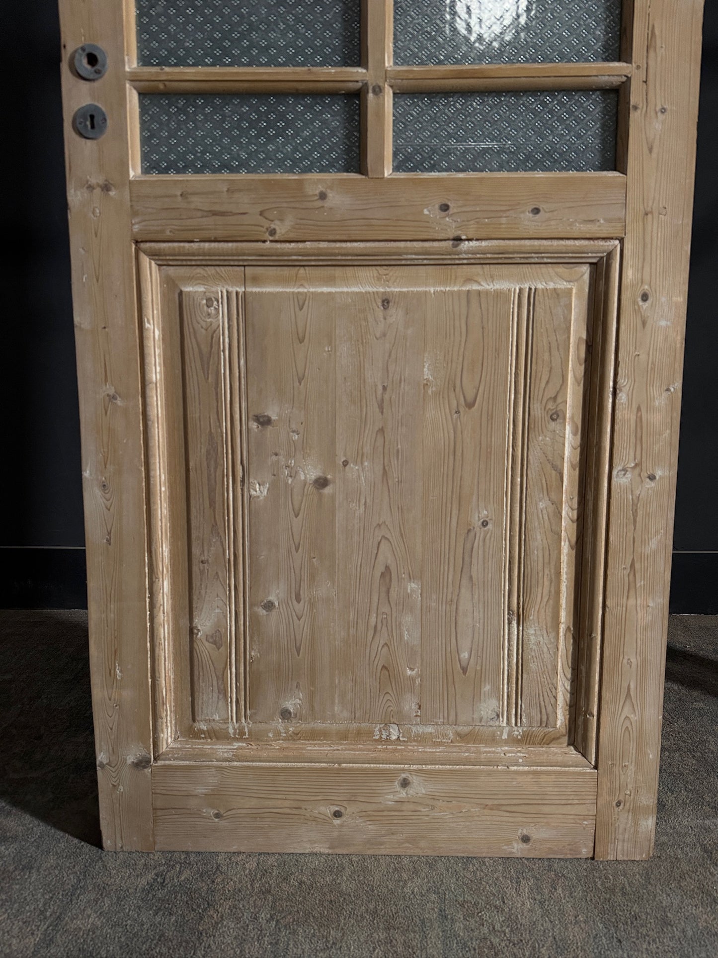 Antique Obscured Glass Single Door - 32.25x84 - N438