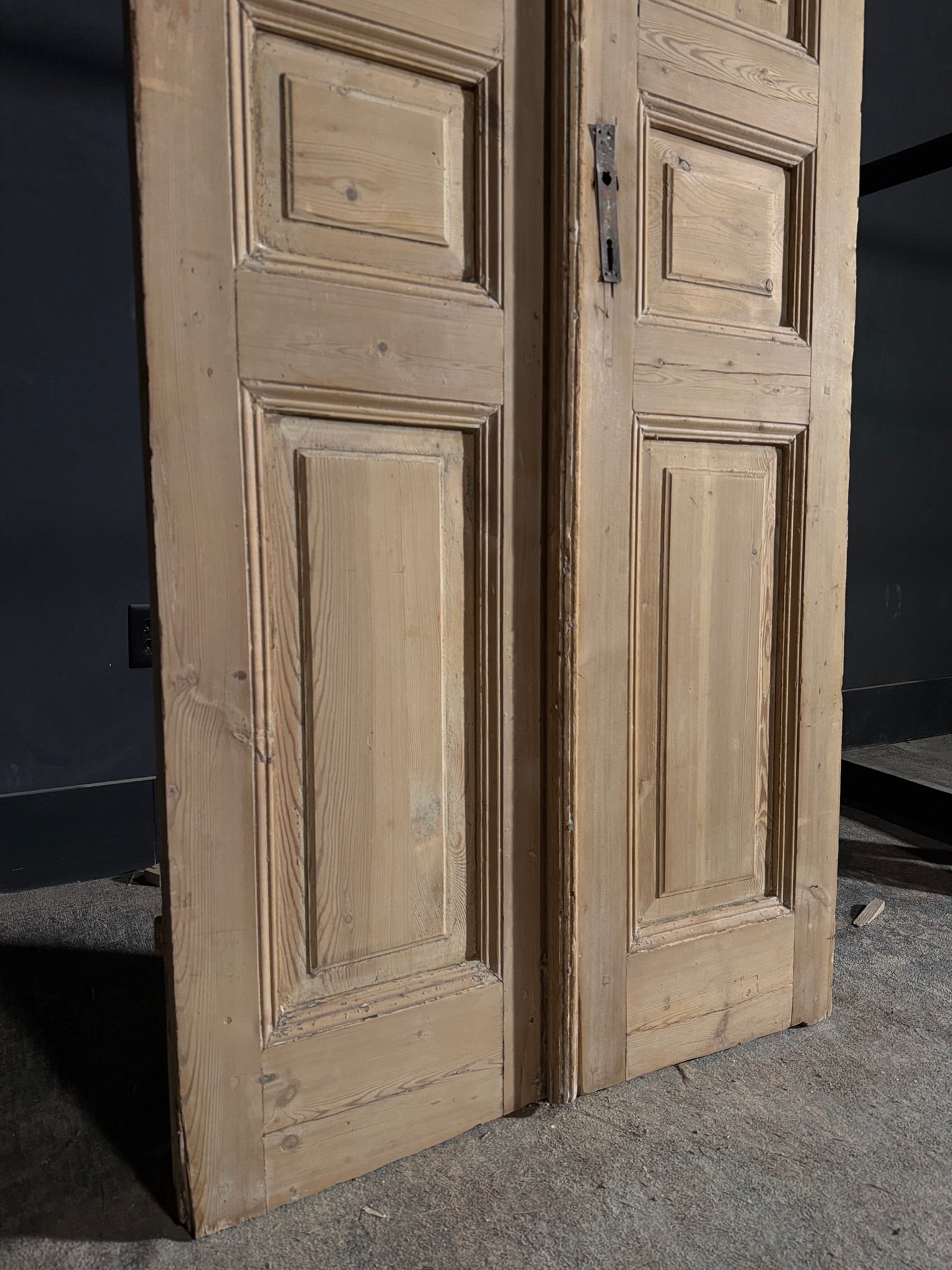 Antique 3 Panel Solid Double Doors - 35.5x96.5 - N558