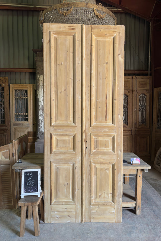 3 Panel Antique Solid French Doors With Raised Molding - 43x108 K223