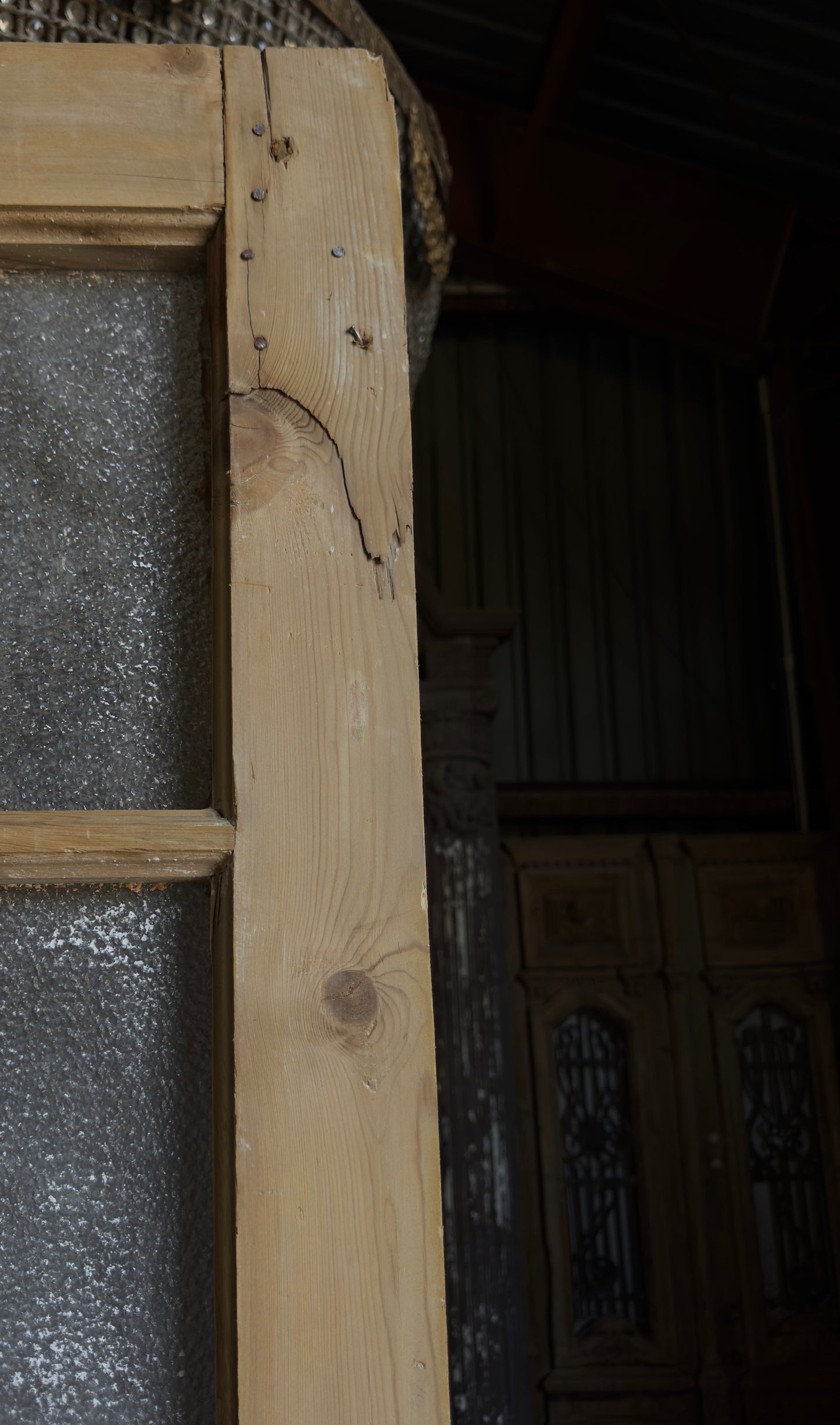 18 Lite Antique Glass Single Door - 33.5x98.5 - L110