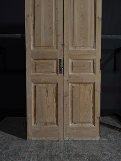 Antique Iron 3 Panel Double Doors - 41.75x98.75 - N23