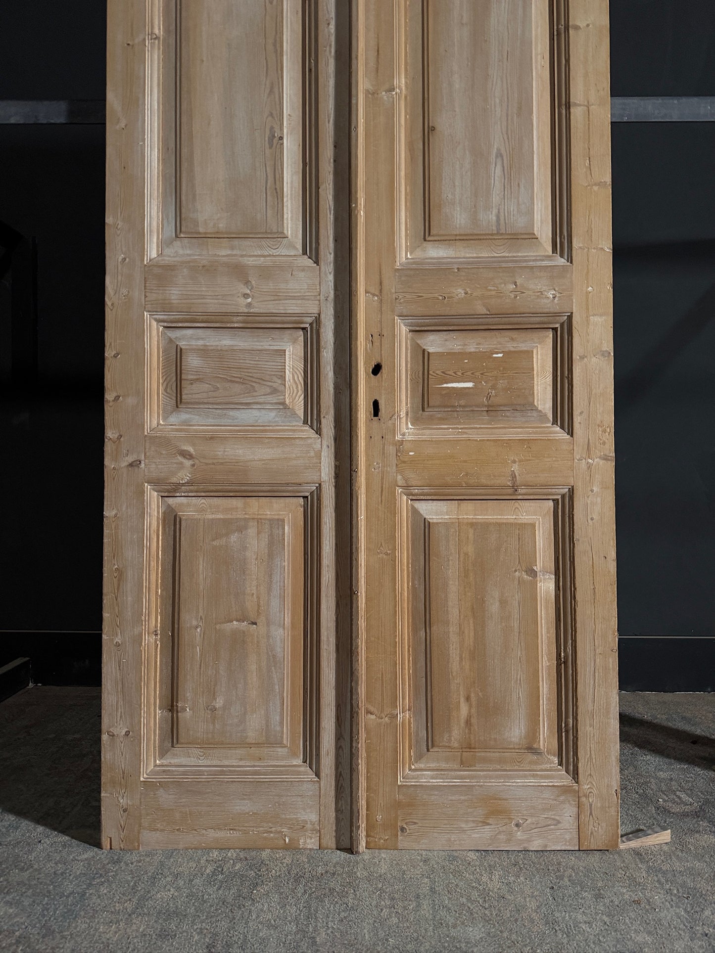 Antique Solid Double Doors - 40x93.5 - N456