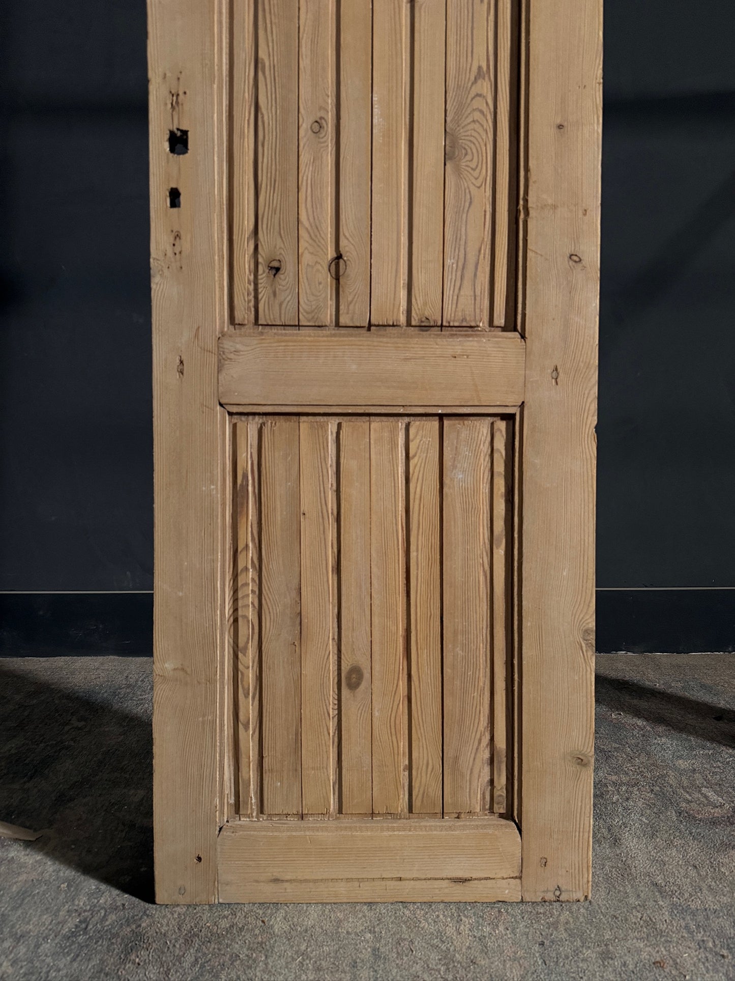 Antique Fluted 2 Panel Single Door - 23.75x79.5 - N457
