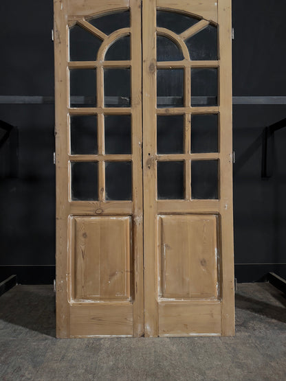 Antique Glass 7 Lite Arched French Doors - 43.5x85 - N289
