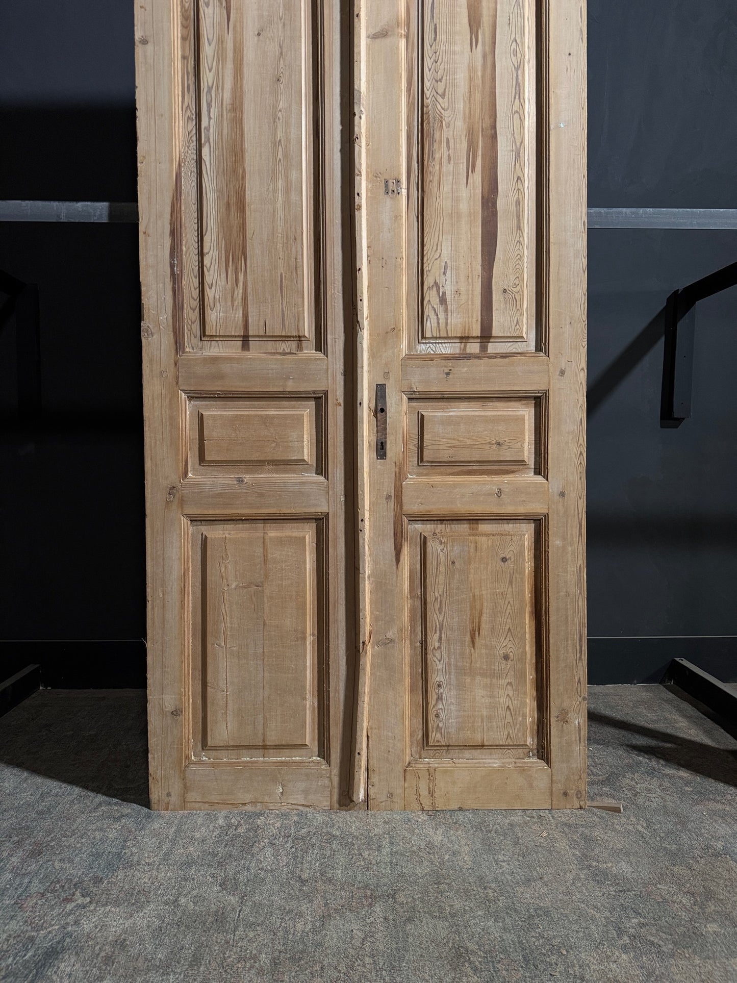 Antique Solid Double Doors - 43.75x103.5 - N177