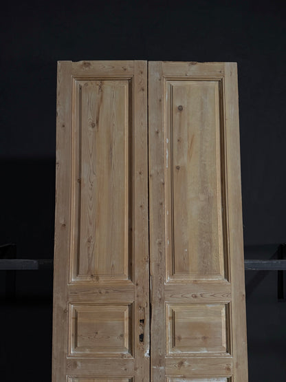 Antique 3 Panel Double Doors - 43x106.5 - N30