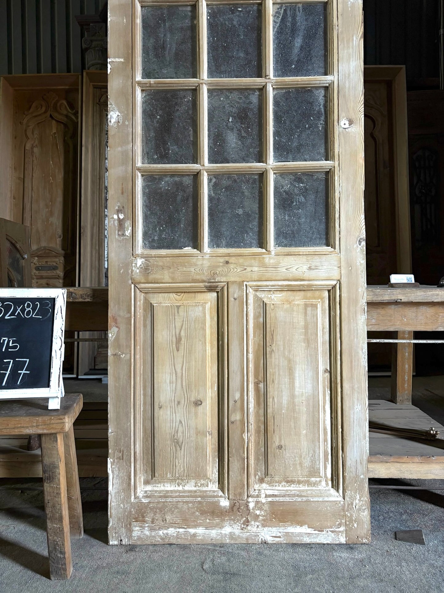 12 Lite Antique Glass Single Door - 32x82 - L77