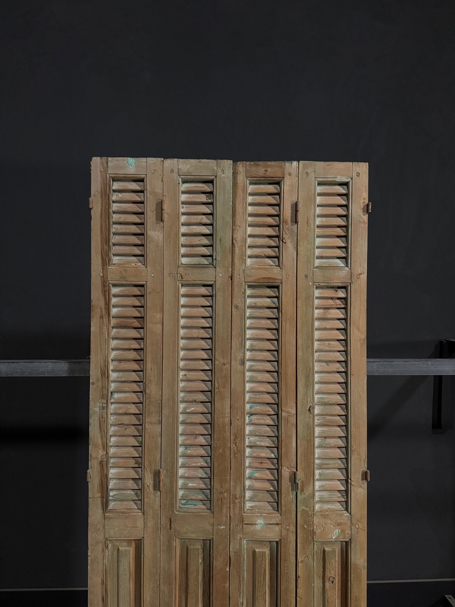 Antique Louvered 3 Panel Bi-Fold Doors - 36x86 - N298
