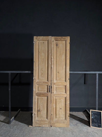Antique 3 Panel Solid Double Doors - 39.5x97.5 - N595