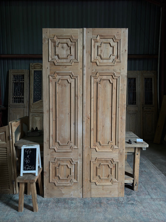 (Xavier) Handcrafted Solid Wood French Doors - 47x96 H206