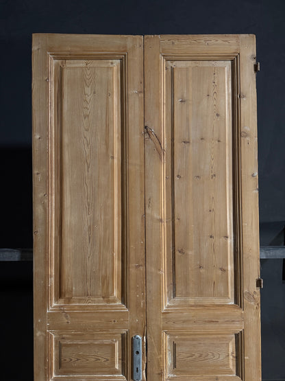 Antique 3 Panel Solid Double Doors - 42.5x101.5 - N670
