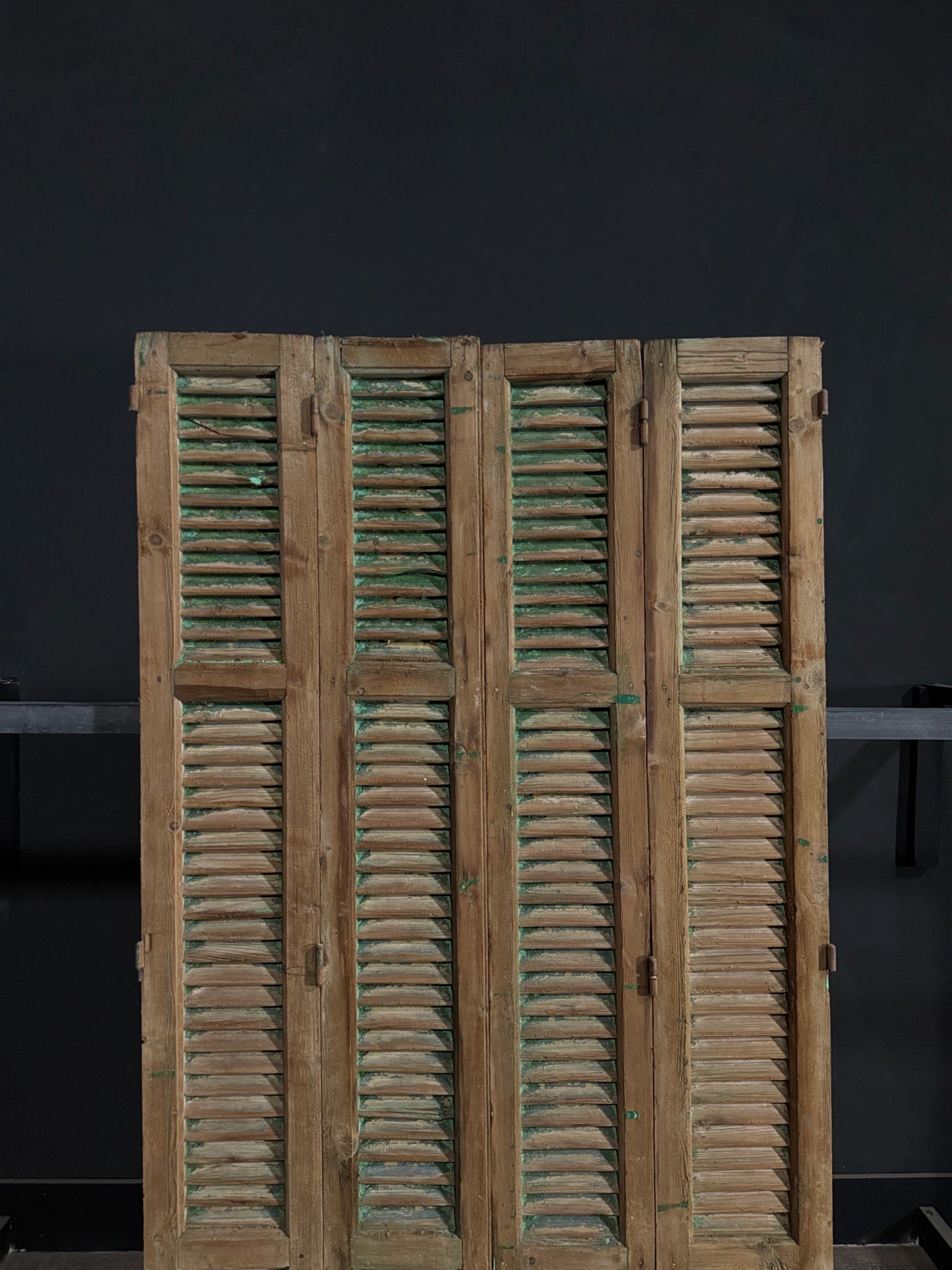 Antique Louvered Bi-Fold Doors - 44.75x84 - N300
