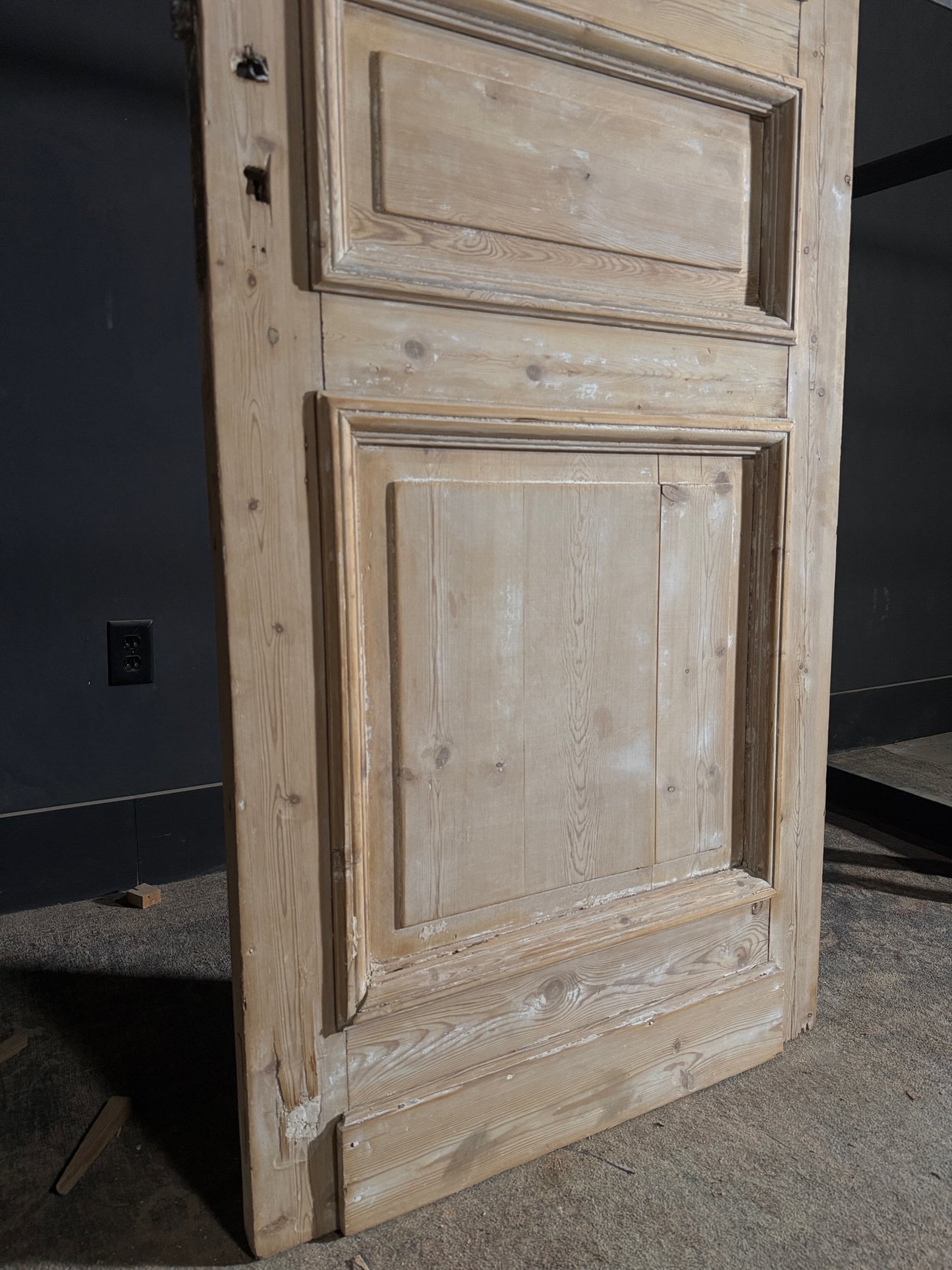 Antique 3 Panel Solid Single Door - 32.5x87.5 - N537
