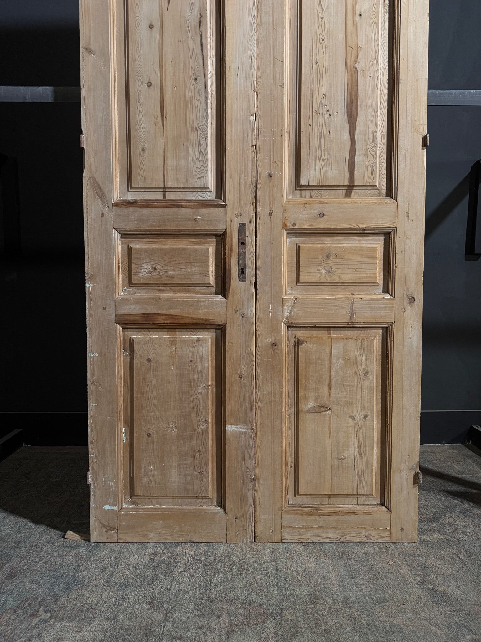 Antique Solid Double Doors - 43.75x103.5 - N177
