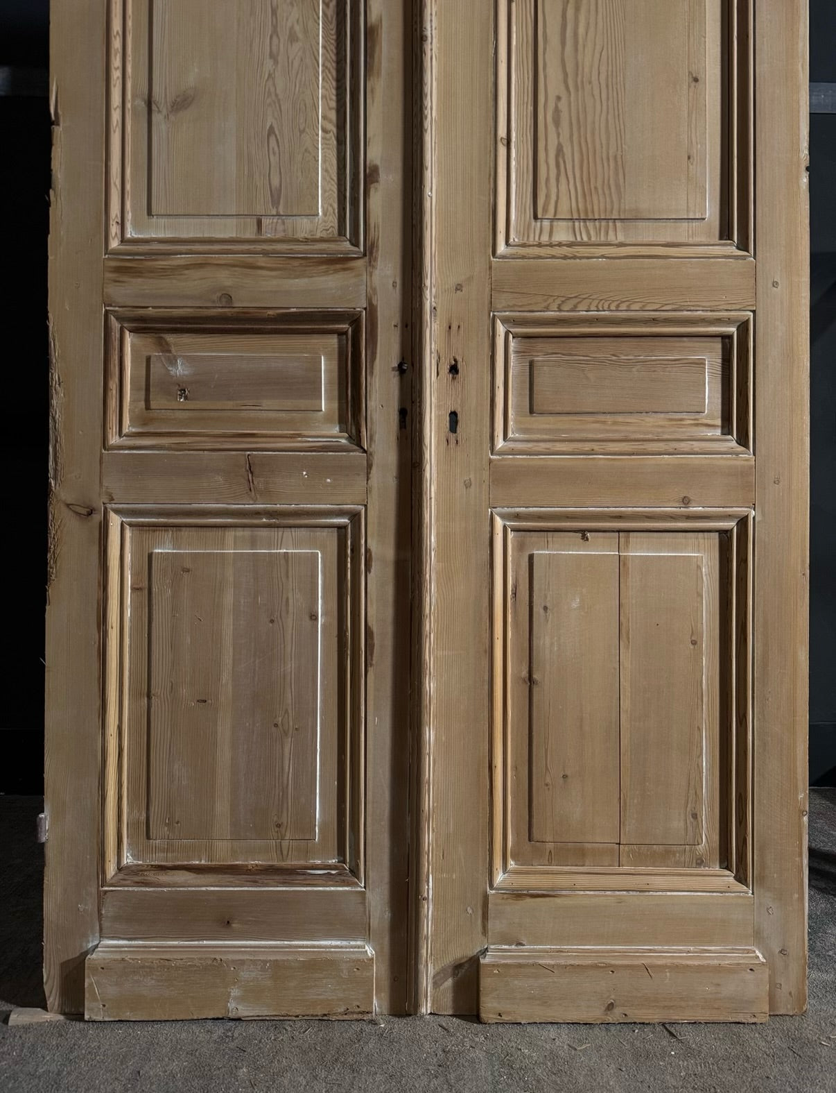 Antique 3 Panel Solid Double Doors - 47.5x100.5 - N630