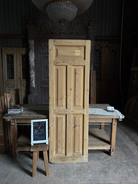 5 Panel Single Solid Antique Door - 25.25x78.25 J479