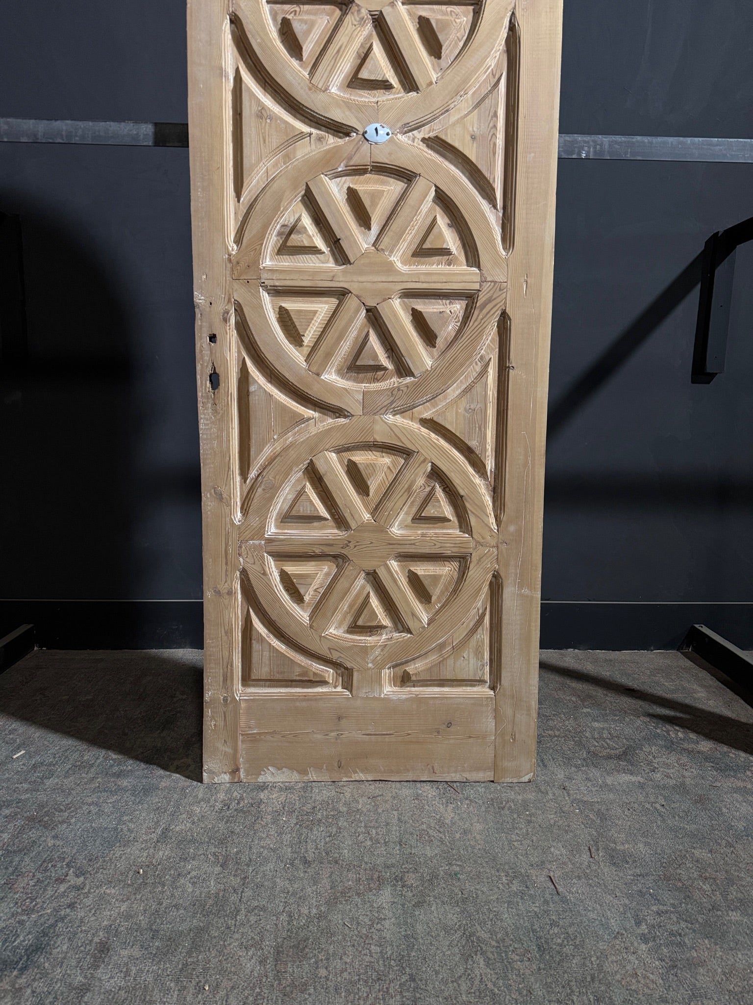 Antique Carved 3 Panel Arched Single Door - 31.75x87 - N256