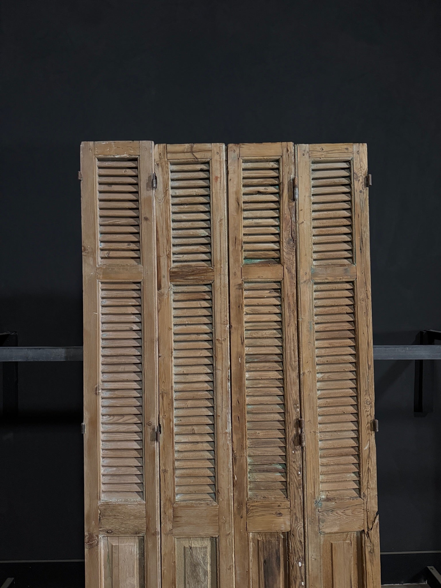 Antique Louvered 3 Panel Bi-Fold Doors - 43x91 - N304