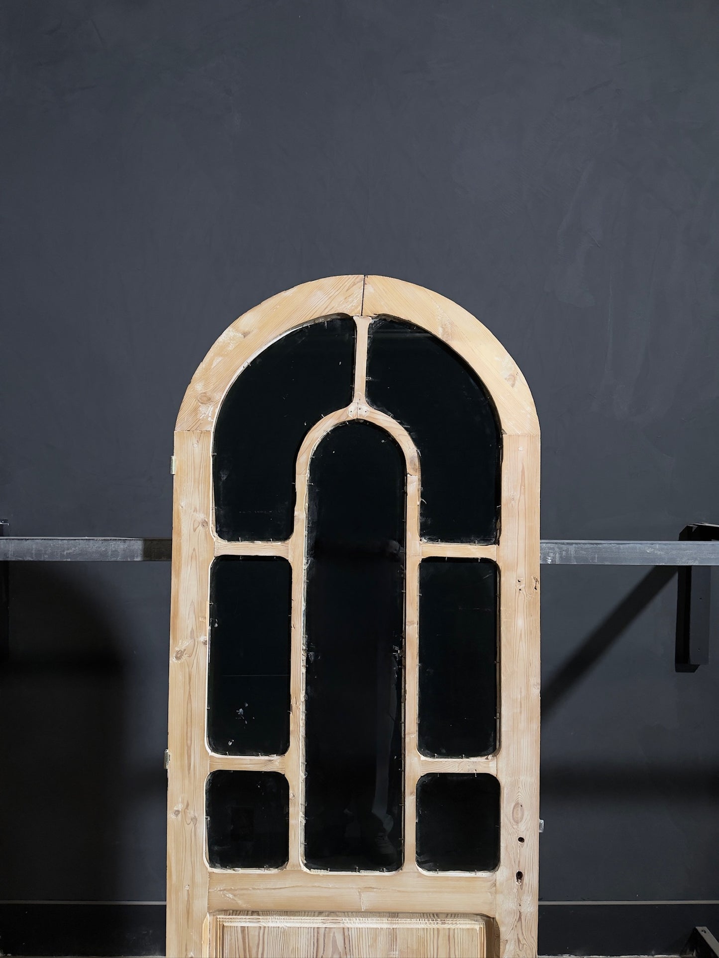 Antique Glass 7 Lite Arched Single Door - 32x83 - N261