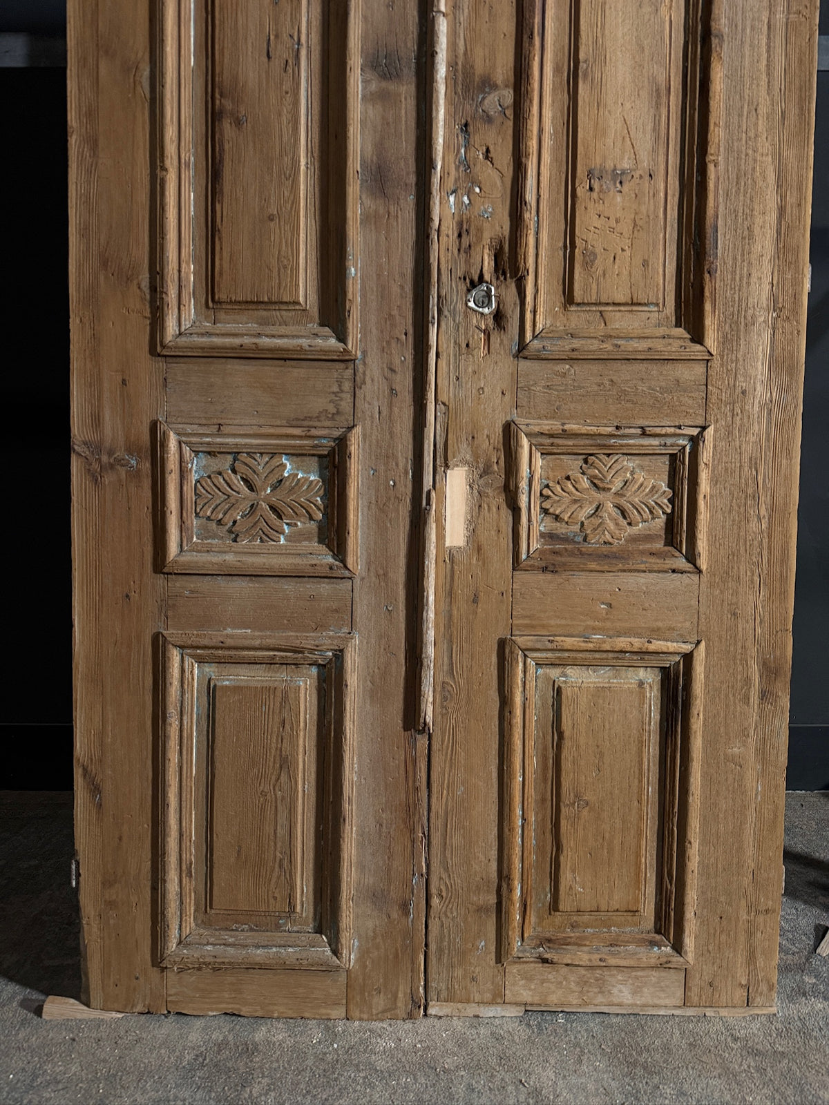 Antique Carved 4 Panel Double Doors - 43.5x98.5 - N644