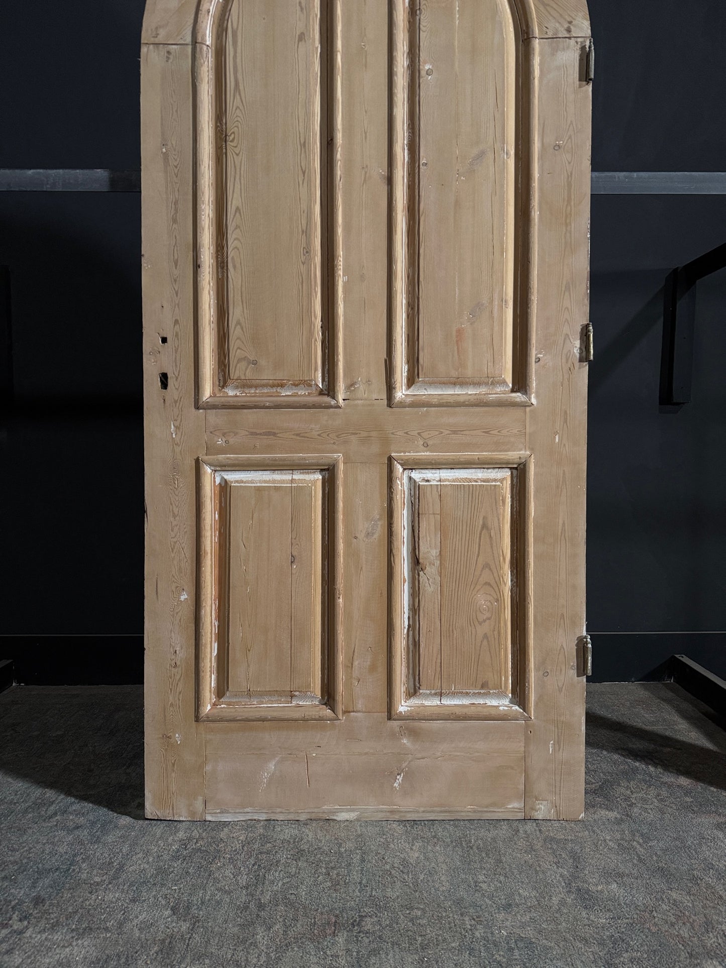 Antique 4 Panel Arched Solid Single Door - 40.25x90 - W150