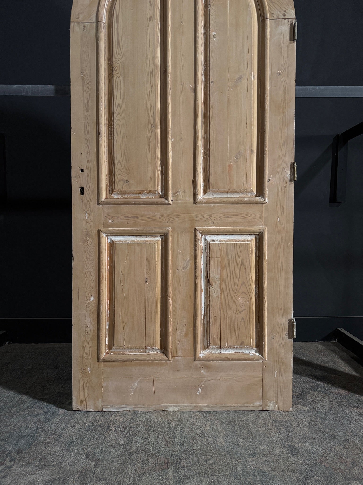Antique 4 Panel Arched Solid Single Door - 40.25x90 - W150