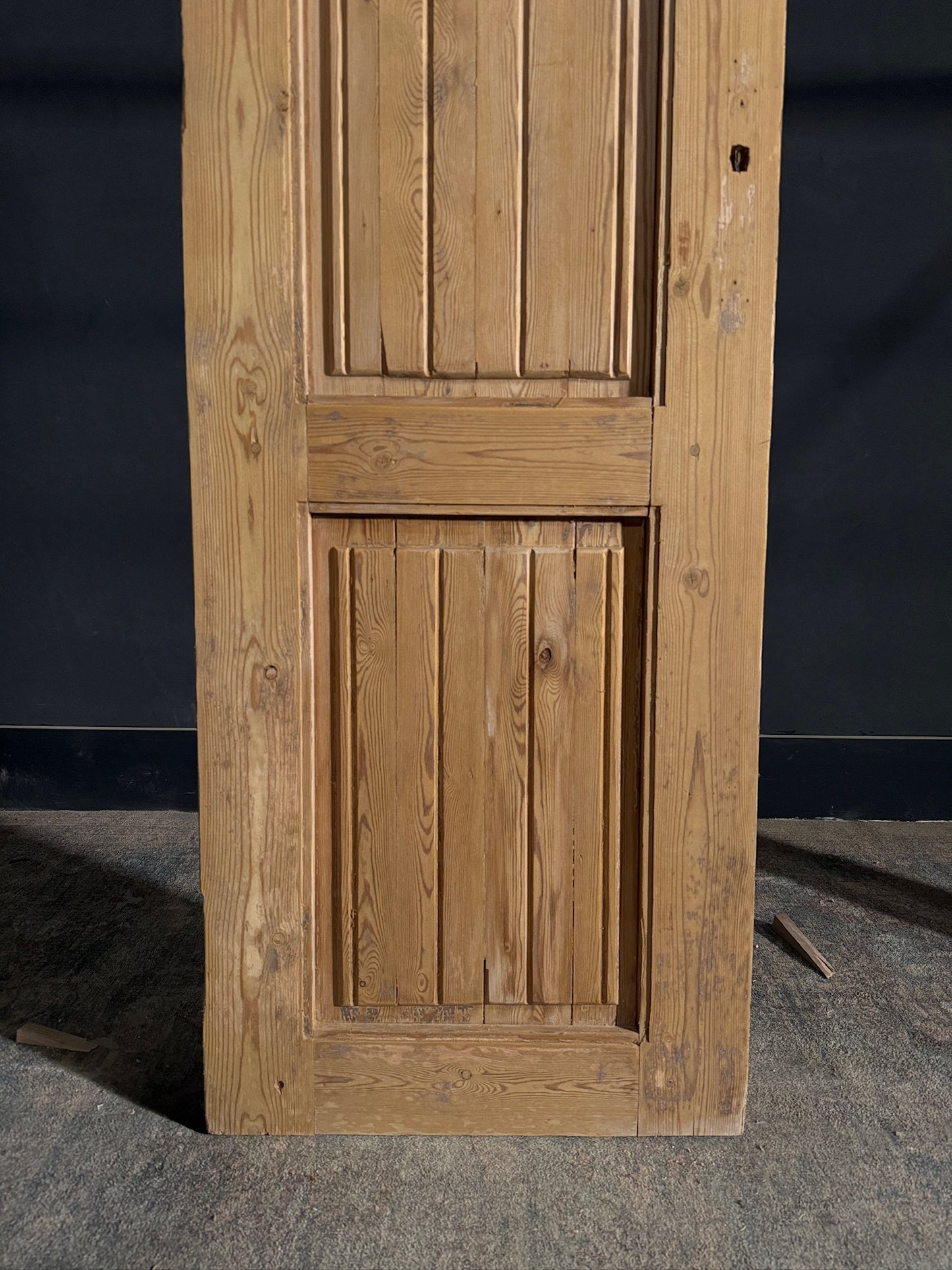 Antique Fluted 2 Panel Single Door - 23.5x78.5 - N451