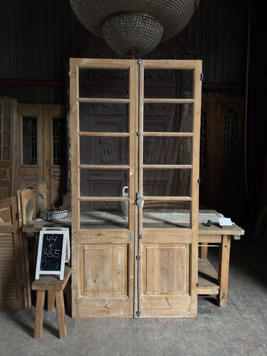 10 Lite European Antique Glass French Doors - 44x88.5 J303