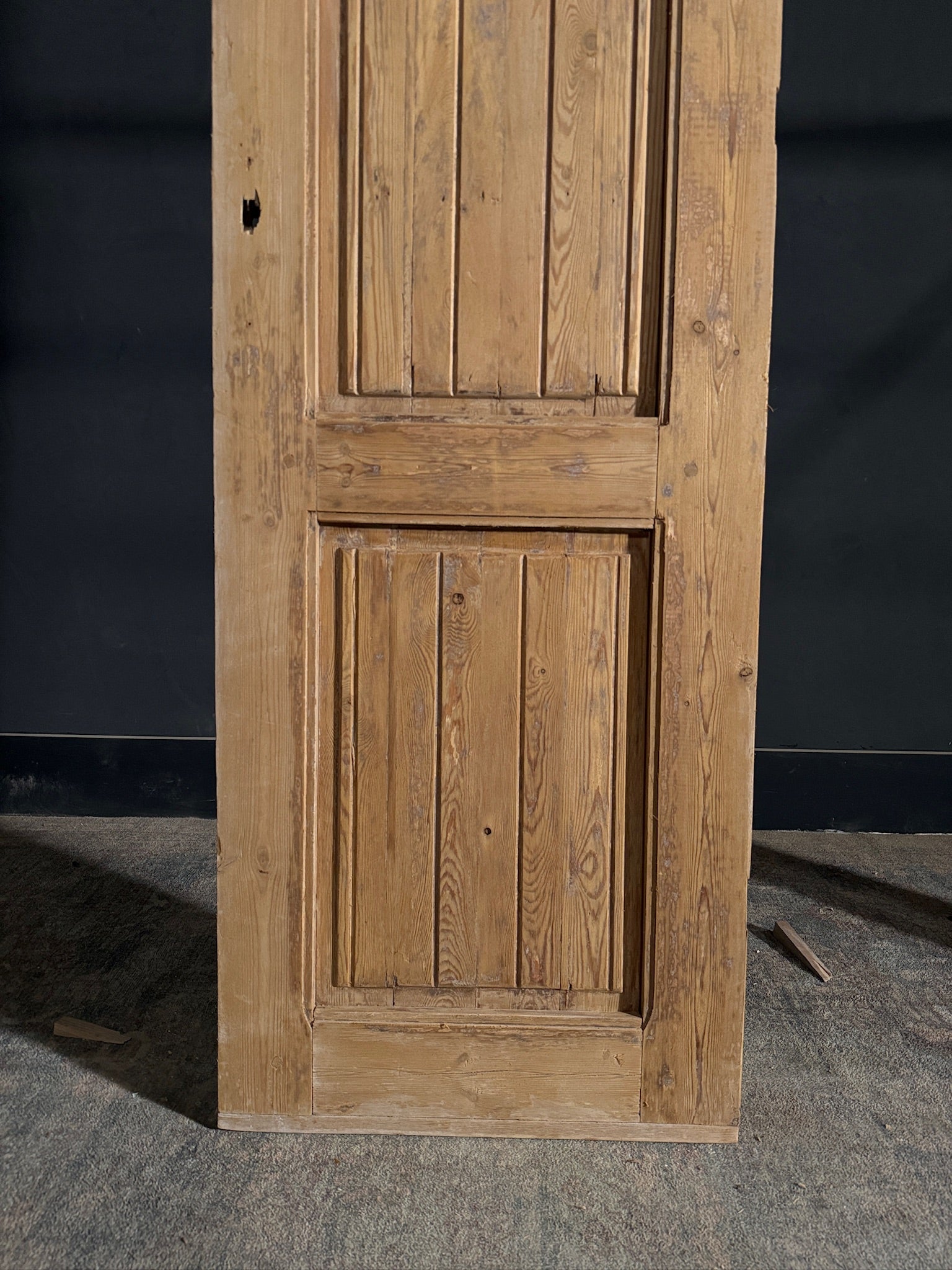 Antique Solid Single Door - 23.5x79.75 - N449