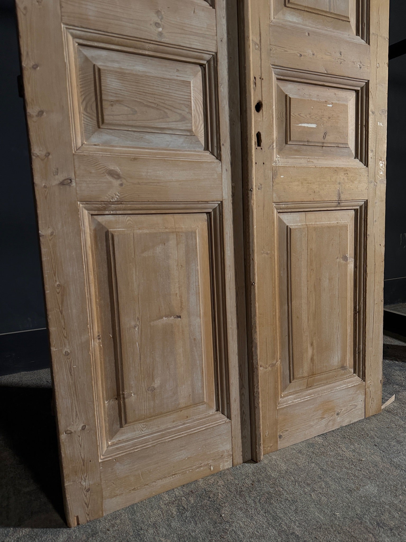 Antique Solid Double Doors - 40x93.5 - N456